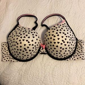 VICTORIA’S SECRET NWOT BRA